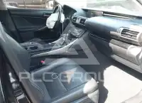 2015 Lexus IS250 photo