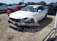 2015 Lexus IS250 фото