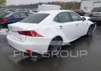 2015 Lexus IS250 photo