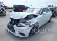 2015 Lexus IS250 фото