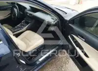 2015 Lexus IS250 фото