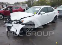2015 Lexus IS250 photo