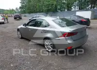 2015 Lexus IS250 photo