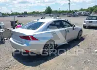 2015 Lexus IS250 фото
