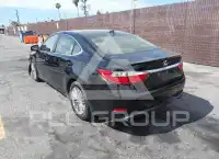2015 Lexus ES350 photo