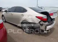 2015 Lexus ES350 фото