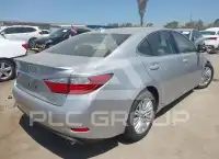 2015 Lexus ES350 фото
