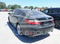 2015 Lexus ES350 photo