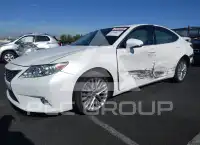 2015 Lexus ES350 фото