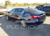 2015 Lexus ES350 photo