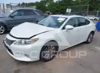 2015 Lexus ES350 фото
