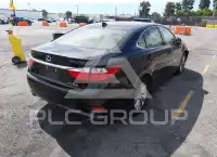 2015 Lexus ES350 photo