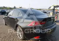 2015 Lexus IS photo