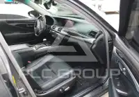 2015 Lexus LS460 photo