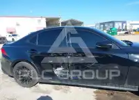 2015 Lexus IS350 photo