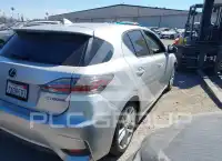 2015 Lexus CT200 photo