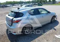 2015 Lexus CT200 photo