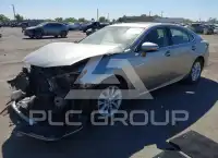 2015 Lexus ES300 photo