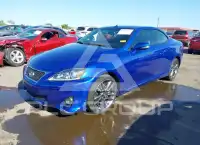 2015 Lexus IS250 photo