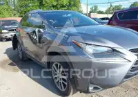 2015 Lexus NX200T photo