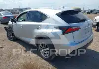2015 Lexus NX200T photo