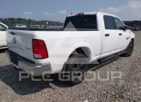 2015 RAM 1500 photo