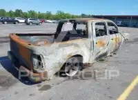 2015 RAM 1500 photo