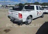 2015 RAM 1500 photo