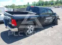 2015 RAM 1500 фото