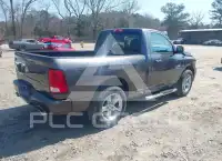 2015 RAM 1500 photo