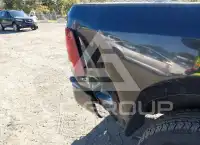 2015 RAM 1500 photo