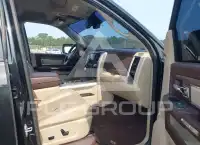 2015 RAM 1500 photo
