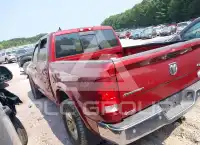 2015 RAM 1500 photo