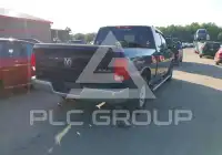 2015 RAM 1500 photo