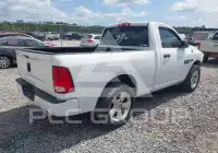 2015 RAM 1500 фото