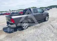 2015 RAM 1500 photo