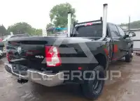 2015 RAM 3500 photo