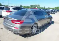 2015 Maserati QUATTROPORTE фото