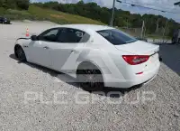 2015 Maserati QUATTROPORTE фото