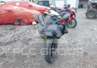2015 Yamaha YZFR1 фото