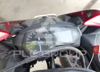 2015 Yamaha YZFR3 фото