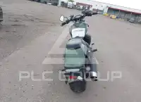 2015 Yamaha XVS1100 фото