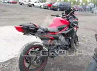 2015 Yamaha FZ6 фото