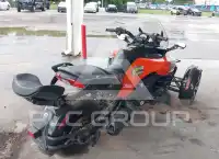 2015 Can-AM SPYDER фото
