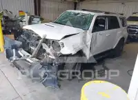 2015 Toyota 4 RUNNER фото