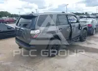 2015 Toyota 4 RUNNER photo
