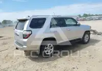 2015 Toyota 4 RUNNER photo