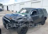 2015 Toyota 4 RUNNER photo