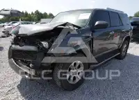 2015 Toyota 4 RUNNER photo