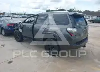 2015 Toyota 4 RUNNER photo